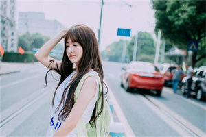 Love and Dreams： The Pursuit of Shanghai Men and Women